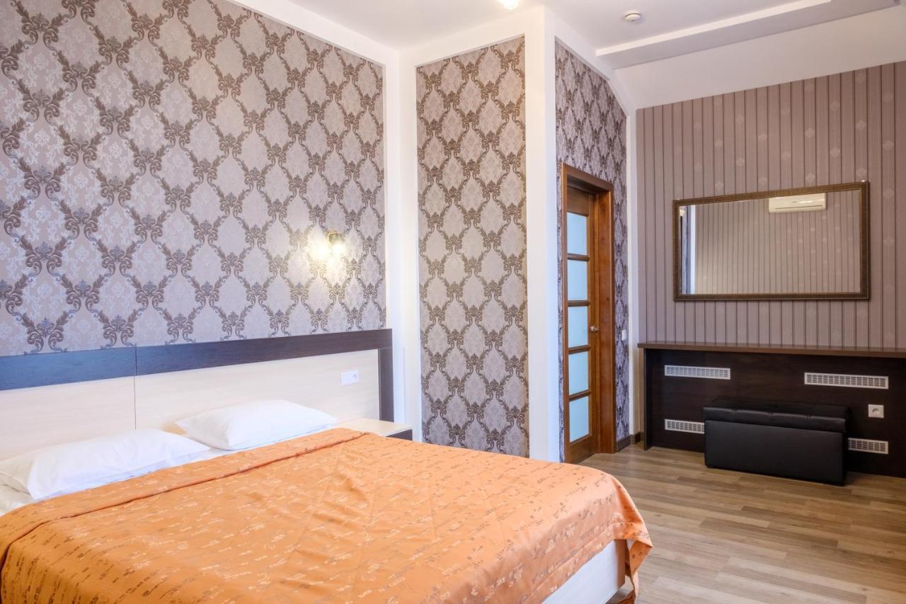 Slavia Hotel Гродно Екстер'єр фото