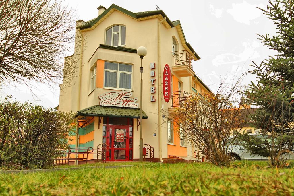 Slavia Hotel Гродно Екстер'єр фото