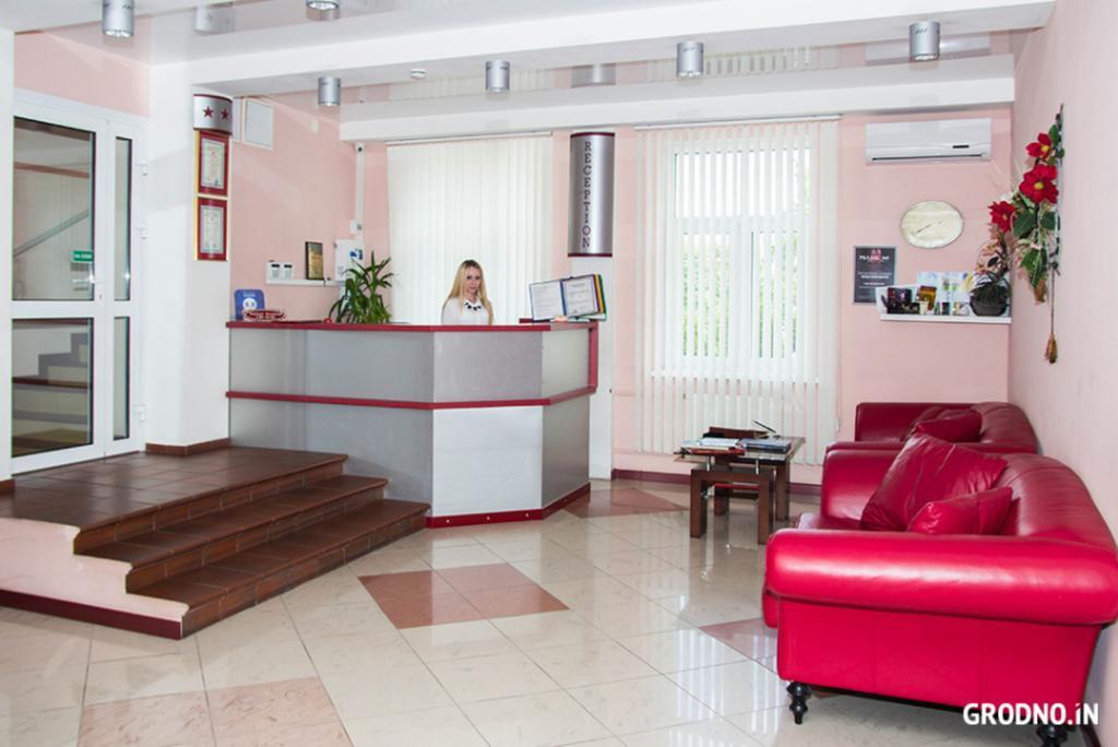 Slavia Hotel Гродно Екстер'єр фото